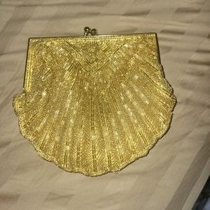Gold beaded seashell vintage bag